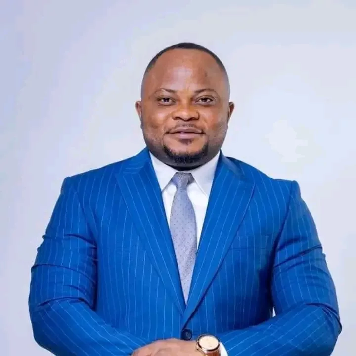 Proclamé élu aux législatives nationales à Kananga, Donald Kabasele assure : «Je mesure la taille du défi qui m'attend!» Proclamé élu aux législatives nationales à Kananga, Donald Kabasele assure : «Je mesure la taille du défi qui m'attend!»
