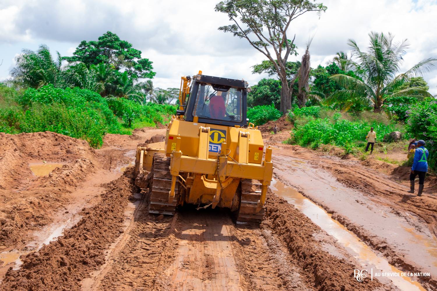 Kasaï Central : L'entreprise Modern construction arrache du BCeCo un contrat pour la construction de la route qui mène vers les chutes Mbombo