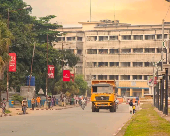 Kananga : Une autorité académique plongée dans un scandale sexuel Kananga : Une autorité académique plongée dans un scandale sexuel
