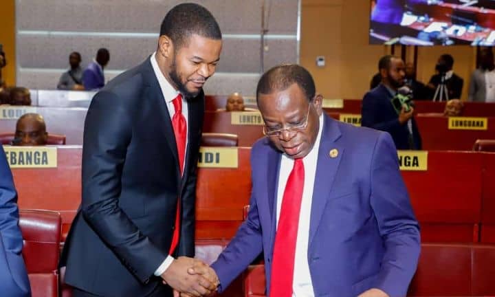 RDC/Bureau définitif du Sénat : "Modeste Bahati, figure politique honnête dont l'expérience et l'expertise ont été reconnues", sénateur Joseph Ngalamulume
