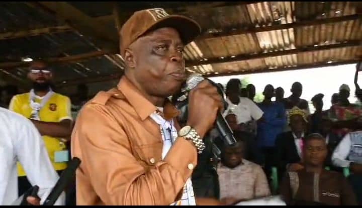 Kasaï : A Ilebo, le Député Miller Milambu démarre un projet pour rendre rapide l'accès à l'eau potable Kasaï : A Ilebo, le Député Miller Milambu démarre un projet pour rendre rapide l'accès à l'eau potable