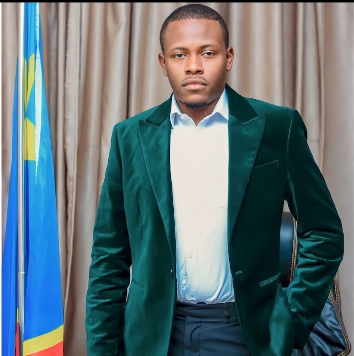 Football: Orpheline, l'US Tshinkunku sous respirateur du capricieux Christian Tshibangu M. et dans le flou à l'approche du championnat national