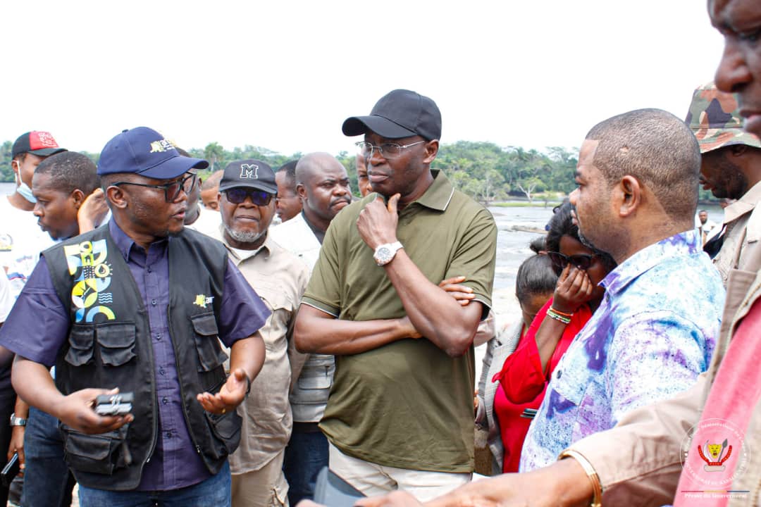RDC:A Kananga , Daniel Mukoko Samba palpe du doigt les réalités à la base de la décroissance économique du Kasaï Central RDC:A Kananga , Daniel Mukoko Samba palpe du doigt les réalités à la base de la décroissance économique du Kasaï Central